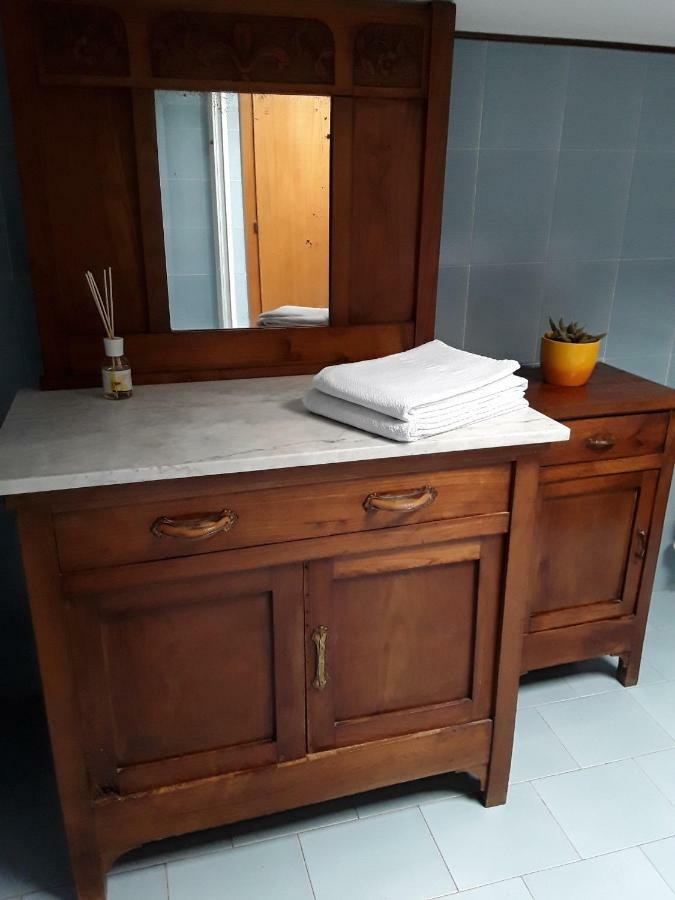 Camere Porto Vecchio Con Parcheggio A Pochi Passi Dal Castello Malcesine Bagian luar foto